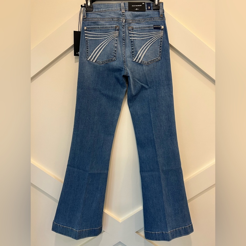 7 For All Mankind Tailorless Dojo Jeans Women's Trousers NWT 7FAMK NWT Size 26 - Picture 5 of 8